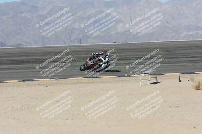 media/Oct-13-2025-Moto Forza (Mon) [[a66d839500]]/3-B Group/Session 2 (Bowl)/